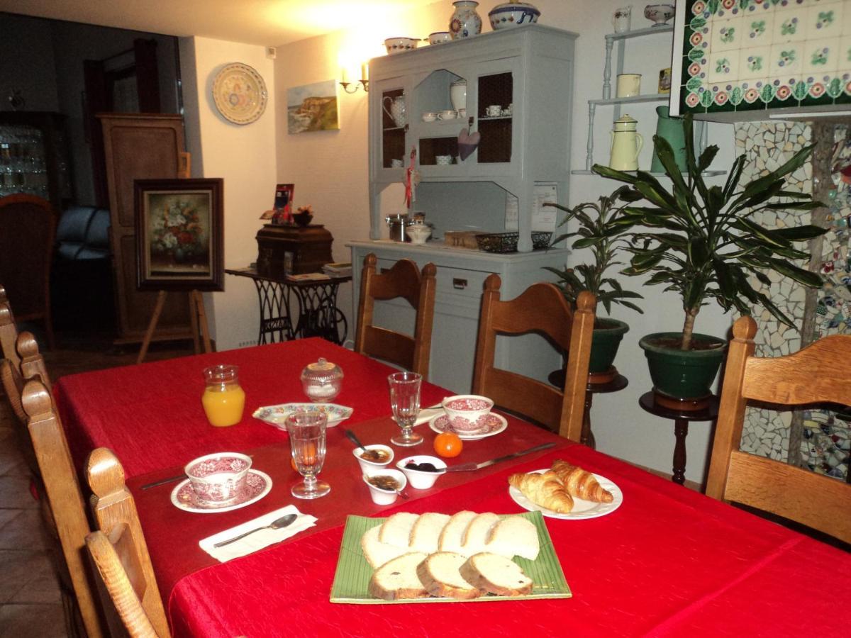 Chez Julie Bed and Breakfast Beaucamps-Ligny Eksteriør billede